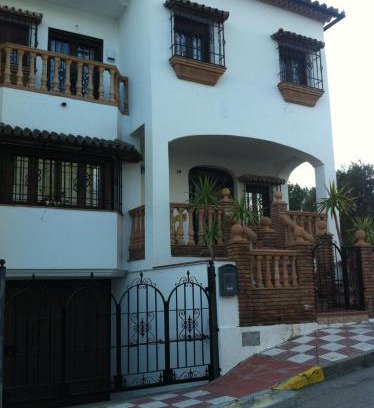 Arriate House | villa verónica
