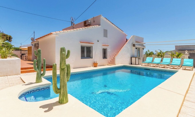 Urbanitzacio la Fustera Villa | Villa "Villa Carolima - Heated Pool" with Sea View, Wi-Fi, A/C, Terrace & Garden