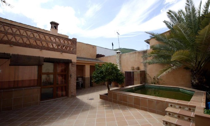 Moclin House | Villa Villen