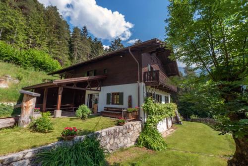 Vandoies Villa | Villa Vintila with Whirlpool & Sauna