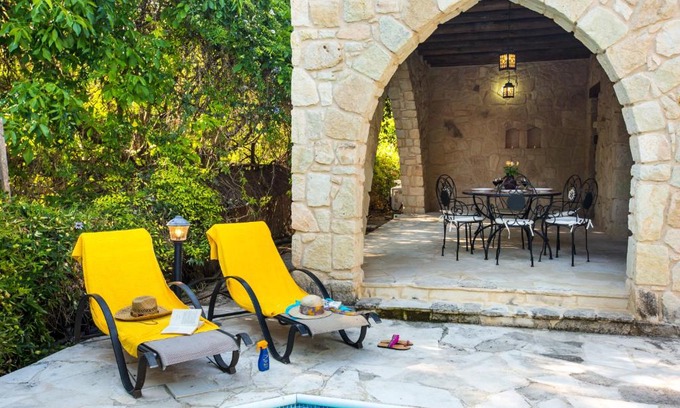 Miliou House | Villa Violaris
