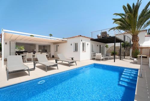 Complejo turistico Amarilla Golf Villa | Villa Vista