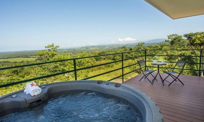 Parrita House | Villa Vista Hermosa - with breathtaking ocean view & WiFI