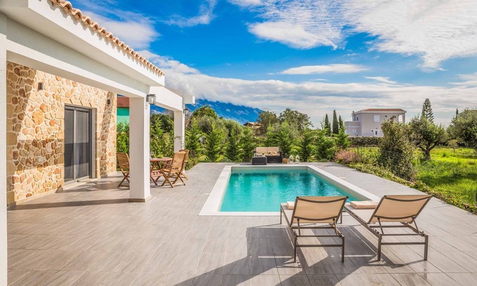 Kaligata Villa | Villa Vitalia - One Bedroom Villa, Sleeps 2