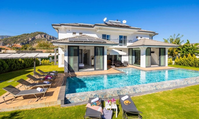 Dalyan City Center Villa | Villa White Cloud - Four Bedroom Villa, Sleeps 8