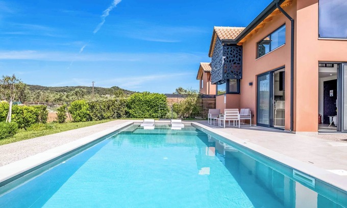 Lygia Villa | Villa Wind - Two Bedroom Villa, Sleeps 4
