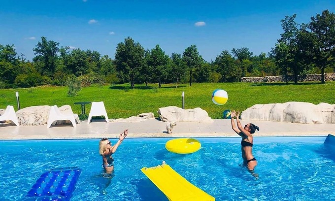 Divsici Villa | Villa with 9 bedrooms for 22 people STANCIJA NEGRICANI