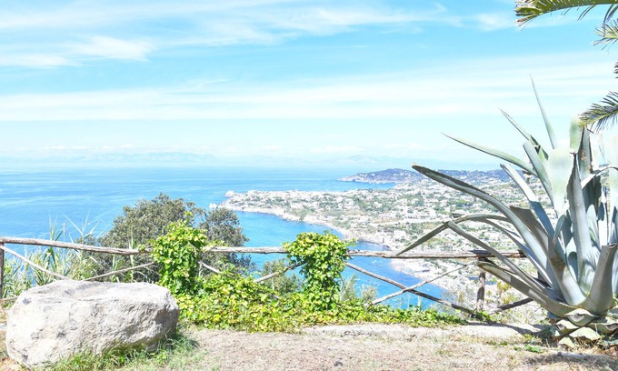 Panza Villa | Villa with exclusive view of the gulf + private parking space