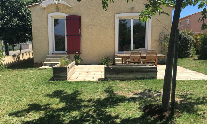 Vedene House | Villa with garden in quiet subdivision. At 10 minutes from Avignon