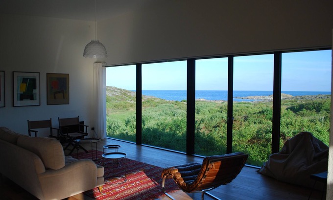 Vallda House | Villa with Ocean view in the middle of nature