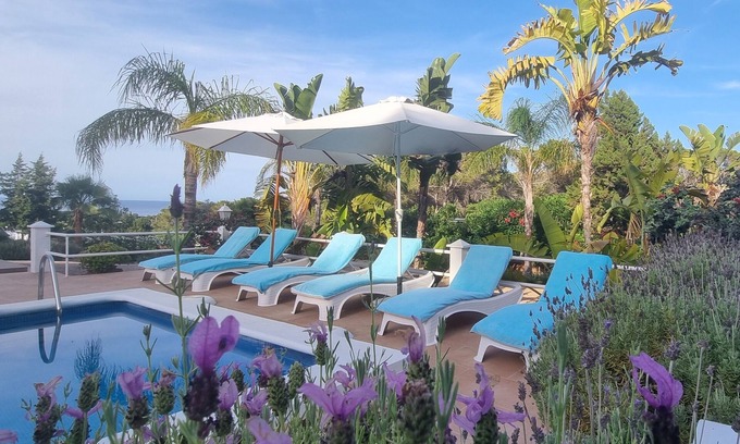Santa Eulalia del Rio Villa | Villa with pool and barbecue near the beach