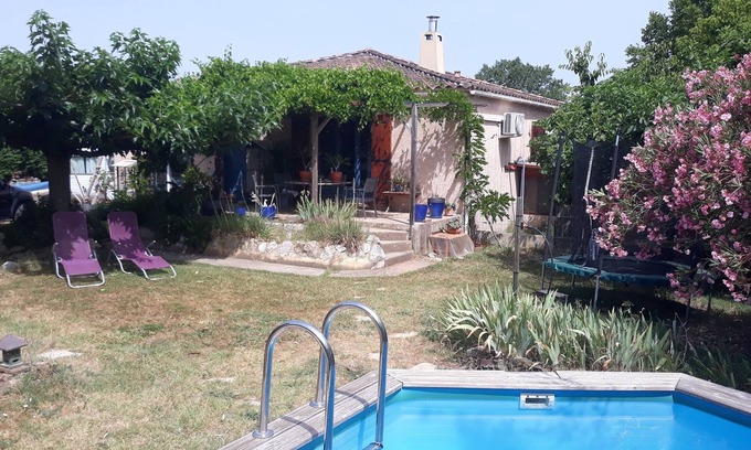 Comps Villa | Villa with pool, conveniently located between Arles Nimes and Avignion