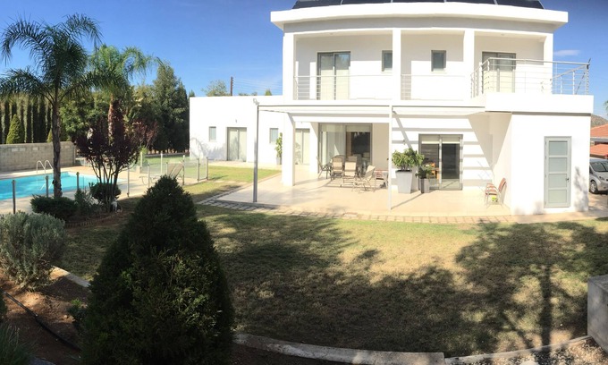 Pyrga Villa | Villa With Private Pool In Quiet Location 20 Mins From Larnaca Airport