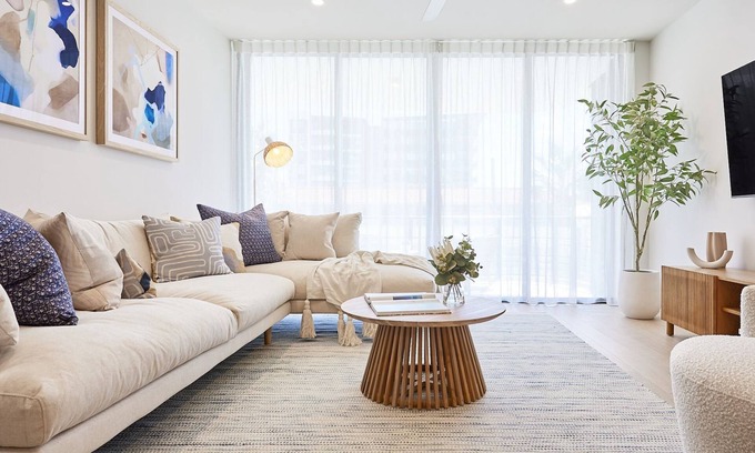 Palm Beach Apartment | Village 305 - Palm Beach Luxury - 3 Night Stays - Linen Provided!