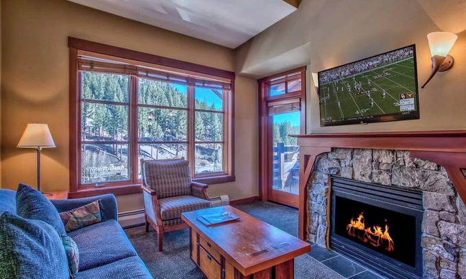 Olympic Valley Condo | Village at Palisades Tahoe - 1BR/Sleeps 4 - Ski-in/Ski-out, Top Floor, End Unit