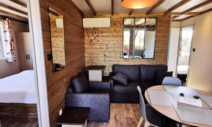 Lignieres House | Village de Cottages - Tribe Cottage 4 Rooms 2 Bathrooms 8 People Air Conditioned