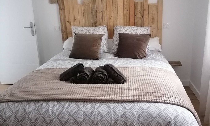 Anse House | Village house "Les Marronniers
