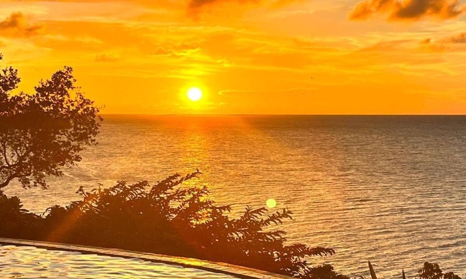 Politilly Bight House | Villas Del Mar Spacious estate in Politilly Bight with pools, hot tubs, Spa