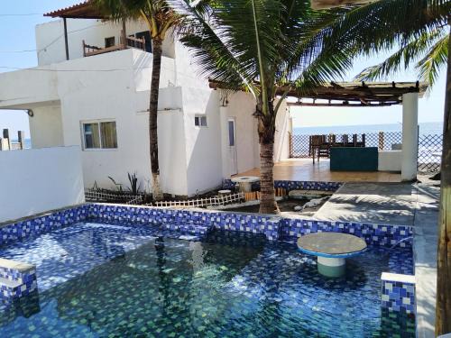Iztapa House | Villas Higuer