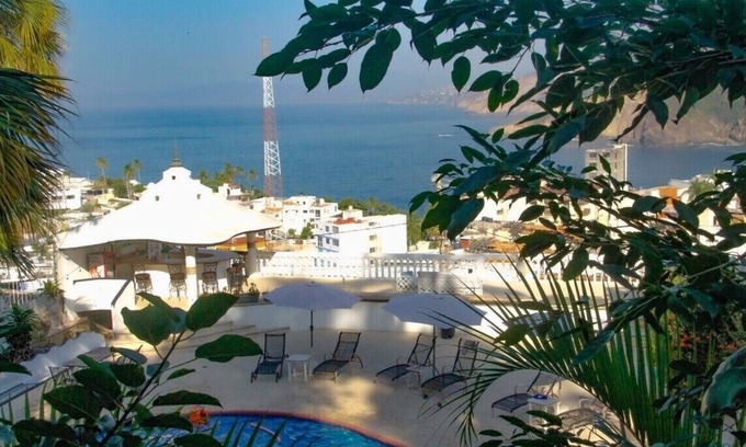 Las Playas Villa | Villas Luna Marina