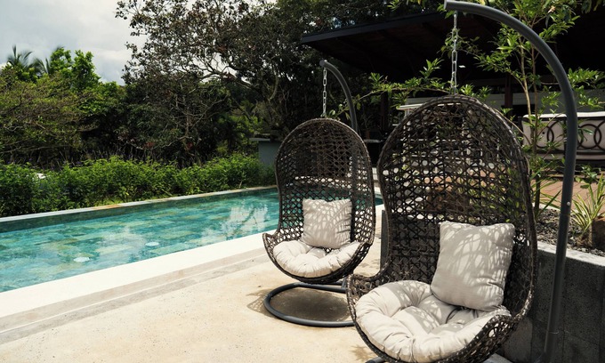 San Miguel Villa | VIllas TURRÚ 401 fully equipped inside gated property in Turrucares, Alajuela.