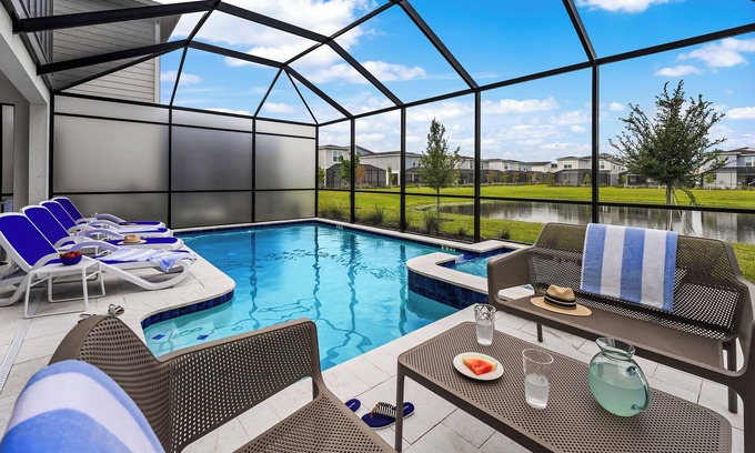 Florida Center Hotel | Villatel Orlando Resort, 7 Bedroom Home, Private Pool & Themed-Room