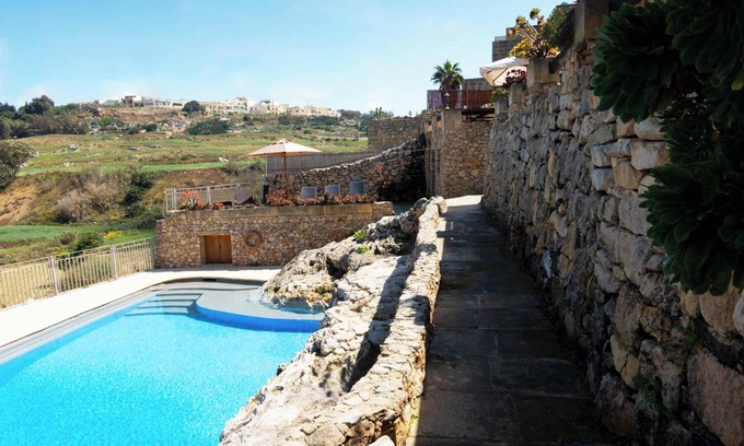 Munxar Villa | Villeleynah Amazing Gozitan Villa + Pool, Munxar - Gozo, Malta