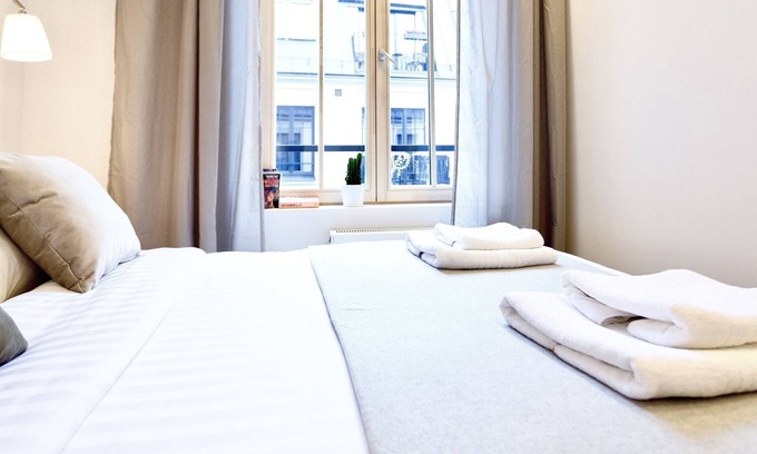Old Town Apartment | Vilnius Apartments & Suites - Town Hall