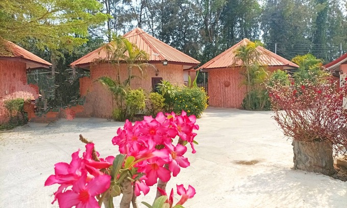 Yasothon Hotel | Vimanmek hotel
