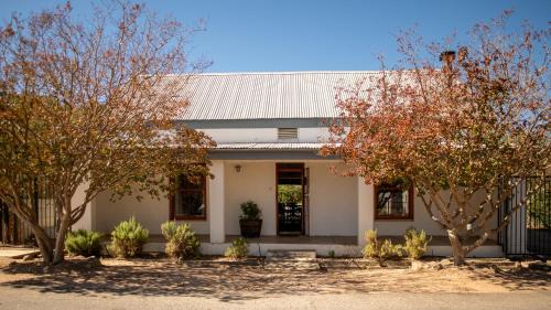 Porterville House | Vines 'n Views