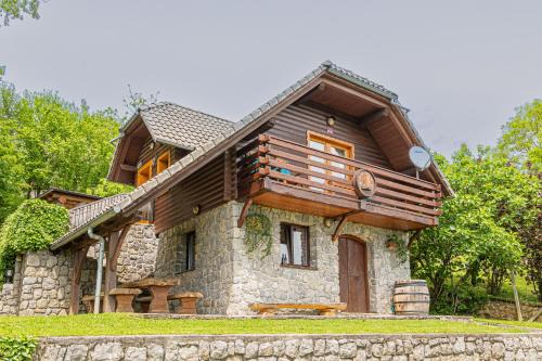 Trska Gora House | Vineyard Cottage Rataj 1