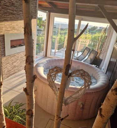 Drasici House | Vineyard Cottage with Private Jacuzzi