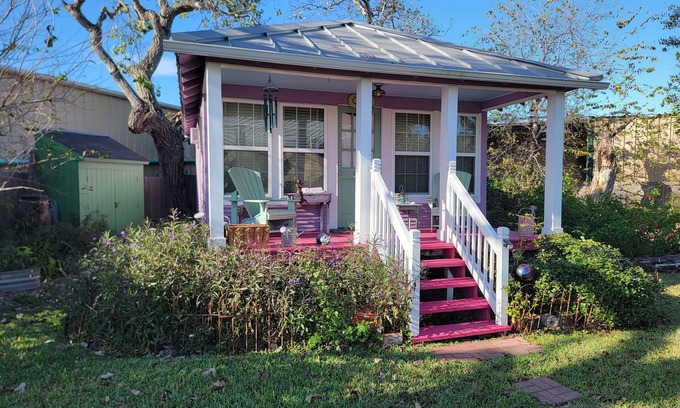 Rockport Cottage | Vintage Cottage