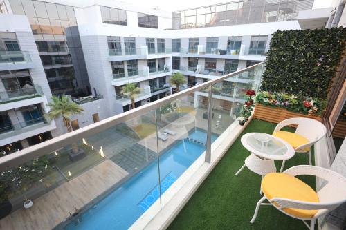 Nad Al Sheba Apartment | VIP Experience Dubai Nad Al Sheba at Prime Views- Opposite Al Meydan Hotel- Modern Luxury Apartment