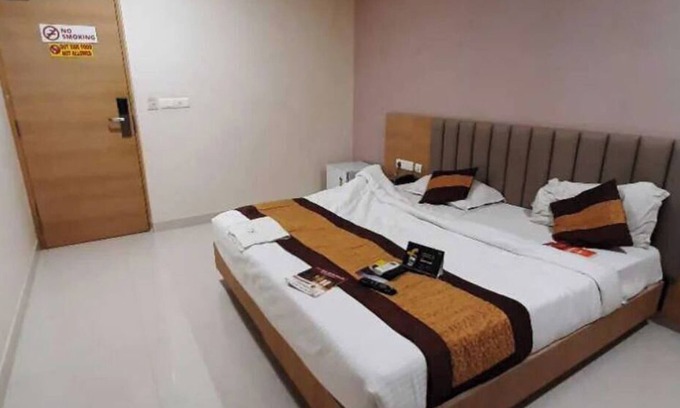 Hyderabad Apartment | Viraaj Suites - Very near to Miyapur junction, Unit 8