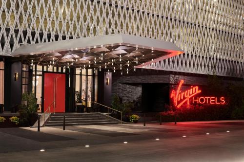Dallas Design District Hotel | Virgin Hotels Dallas