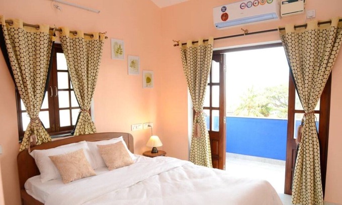 Nagalli Hills Colony Apartment | Vista Bellaire - 2BHK AC apt in Dona Paul