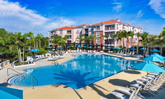 Florida Central Atlantic Coast Condo | Vista Cay 3 Bed 2 BT by Clubhouse 101