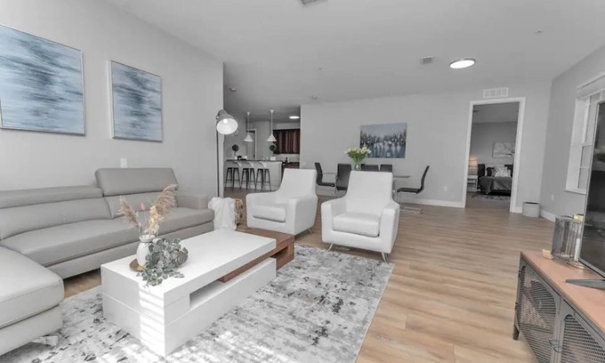 Florida Central Atlantic Coast Apartment | Vista Cay Resort Luxurious Apartment