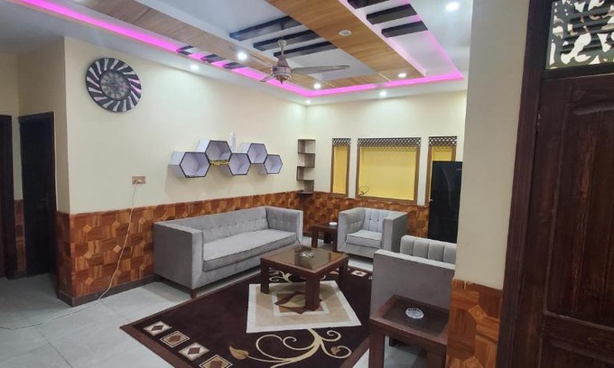 Quetta House | vista guest house