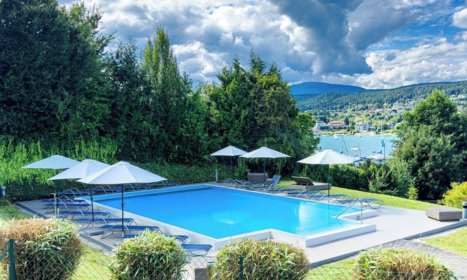 Augsdorf Apartment | Vista Home Velden