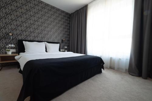 Studentski Grad Hotel | Vitosha Park Hotel - Free Indoor Pool & Parking