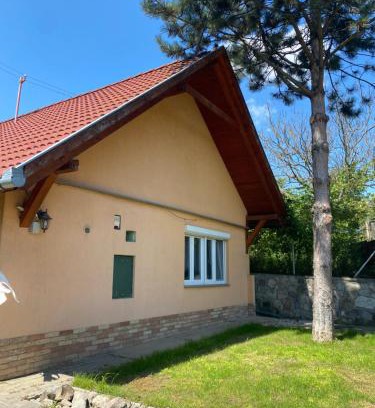 Chlaba Apartment | Vityesz Vendégház *