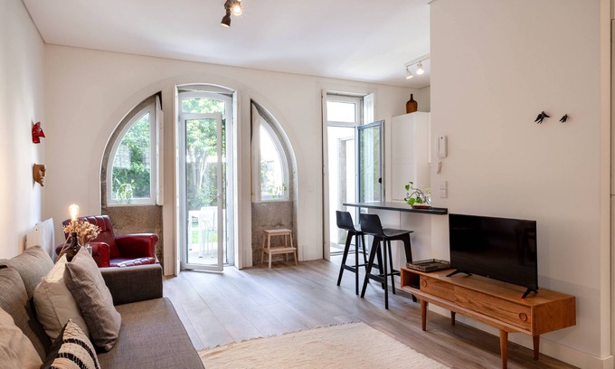 Ramalde Villa | VIVA Boavista Vintage House