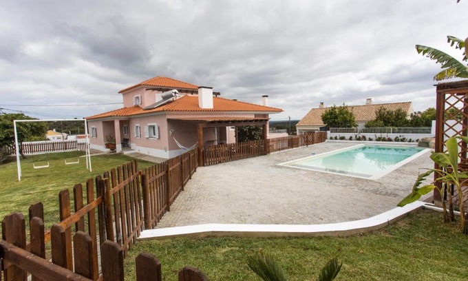 Zambujal de Baixo House | Vivenda Esgravina