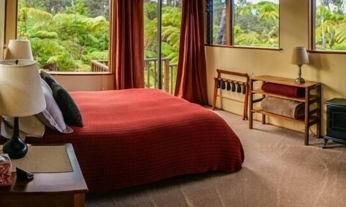 Volcano Cottage | Volcano Mountain Haven - Minutes from the Hawaii Volcanoes National Park