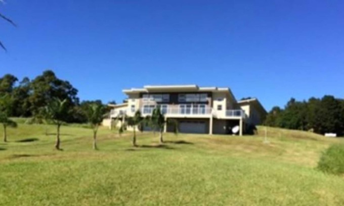 Glenwood Cabin | Volcanoes National Park - minutes away. 25 acre Nature Lodge