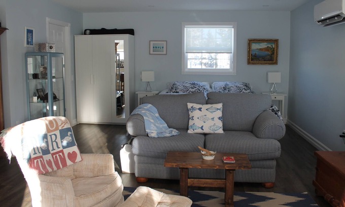 Panmure Island Cottage | Vrbo Property