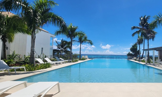 Tahiti Apartment | Vrbo Property