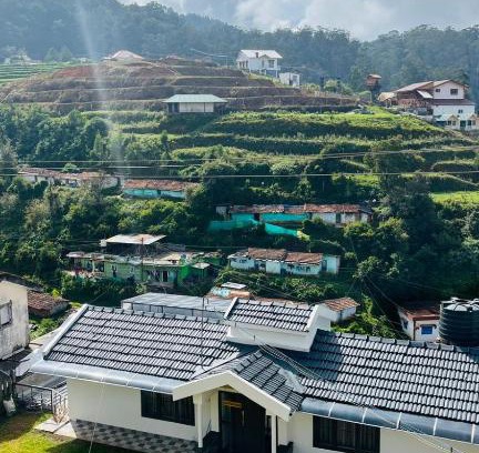 Thalayathimund Villa | Vue D'en Haut, Ooty,India